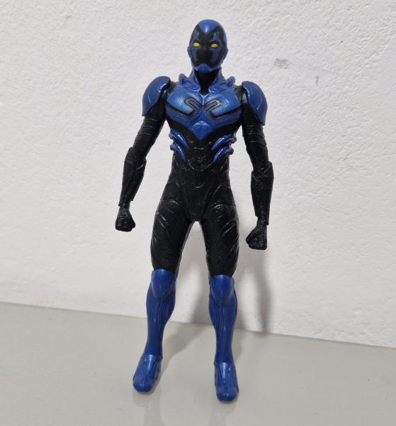 Figura do Besouro Azul (Spin Master)