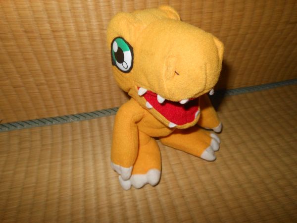 Pelúcia Do Agumon - Digimon (20 cm)