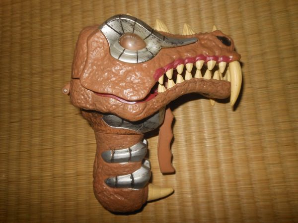 T-Rex Pistola d'água Beast Blasters (Mattel)