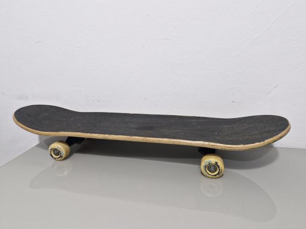 Skate X-Seven - Zumbi