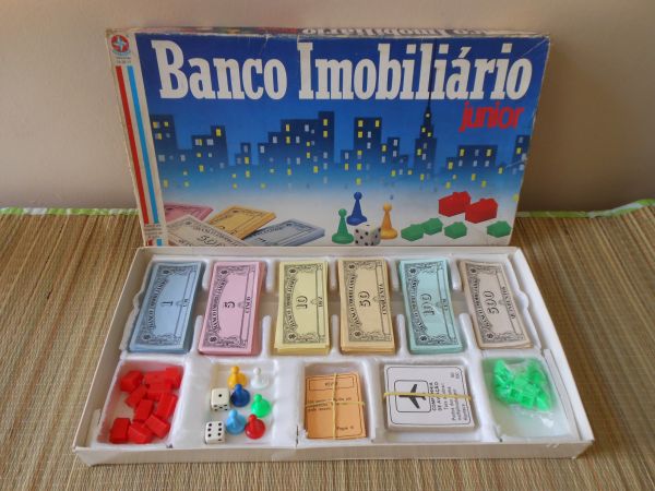 Brinquedos Raros - Tabuleiro do Jogo Banco Imobiliário Junior Ano 1980